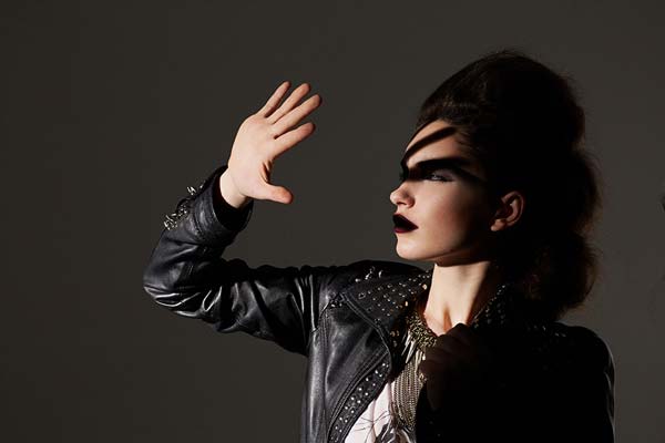 ویژگی های مهم برای داشتن تیپ و استایل پانک