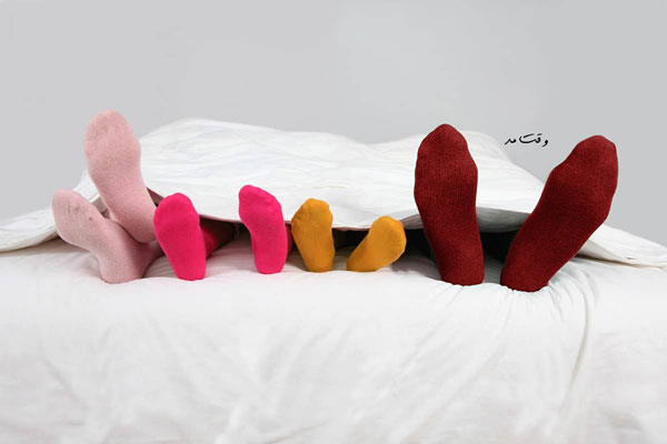 مدلی زیبا از جوراب های با رنگ های متنوع و جنس عالی 