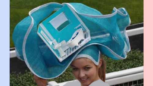 کلاه عجیب حمام (Bathroom Hat)