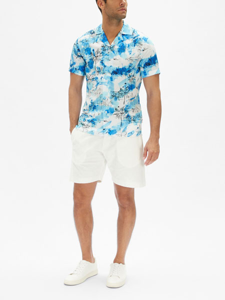 مدل شیک پیراهن مردانه ساحلی مناسب استفاده در تعطیلات.