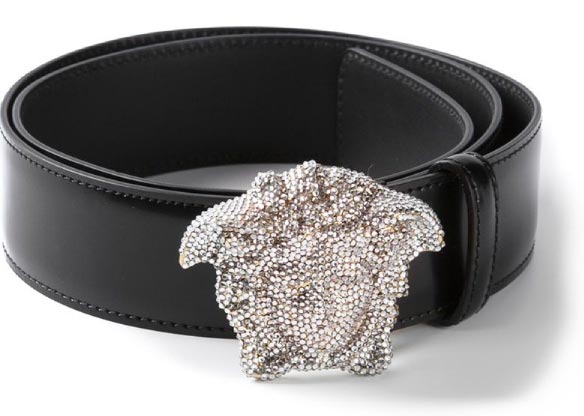 گران ترین کمربند برند گوچی را مشاهده میکنید.