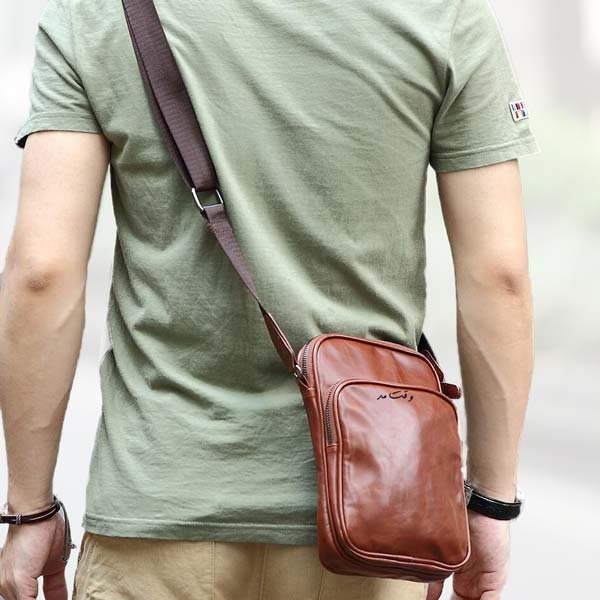 کیف یک طرفه چرم قهوه ای پسرانه