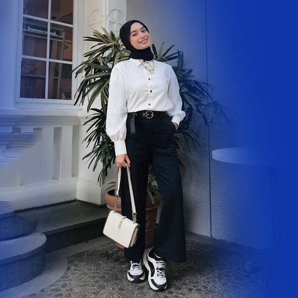 ست شومیز ودامن سفید و مشکی به سبک استایل مونوکروم