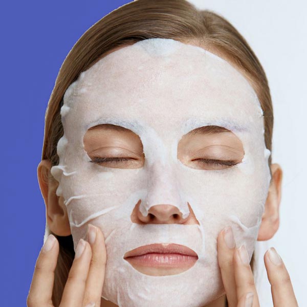 از اقدامات مهم در از جمله روتین مراقبت از پوست در شب، استفاده از اسراب و ماسک صورت است